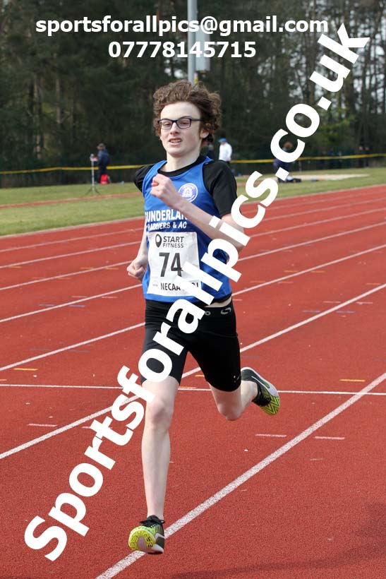 800 metres, 2021 NECAA Open Graded Meeting, Morpeth. Photo: David T. Hewitson/Sports for All Pics